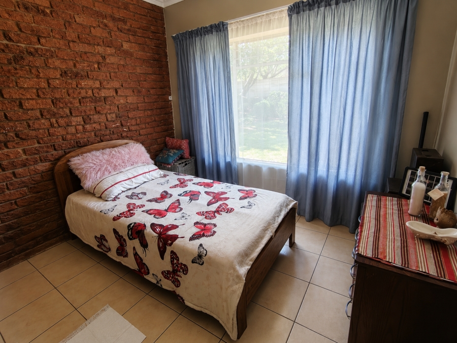 4 Bedroom Property for Sale in Elandsrand North West